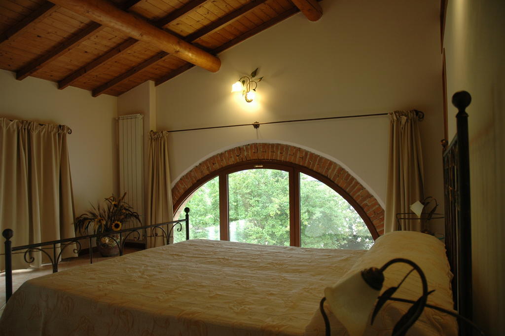 Bed and Breakfast Rose Rosse Cadi David Экстерьер фото