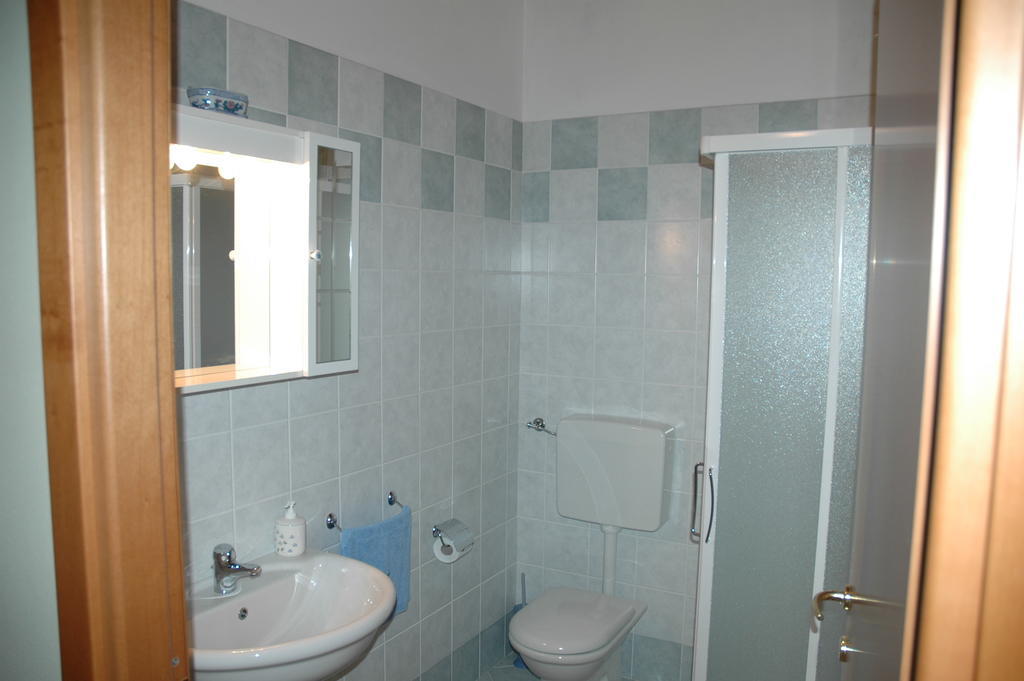 Bed and Breakfast Rose Rosse Cadi David Экстерьер фото