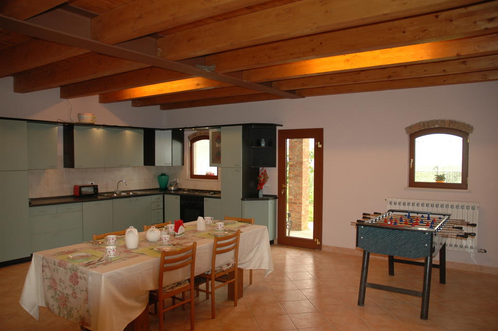 Bed and Breakfast Rose Rosse Cadi David Экстерьер фото